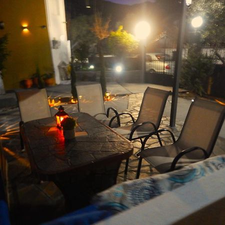 فيلا Myrsini' S House Néa Péramos المظهر الخارجي الصورة