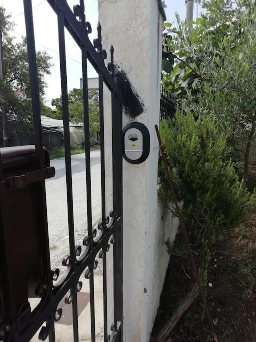 فيلا Myrsini' S House Néa Péramos المظهر الخارجي الصورة