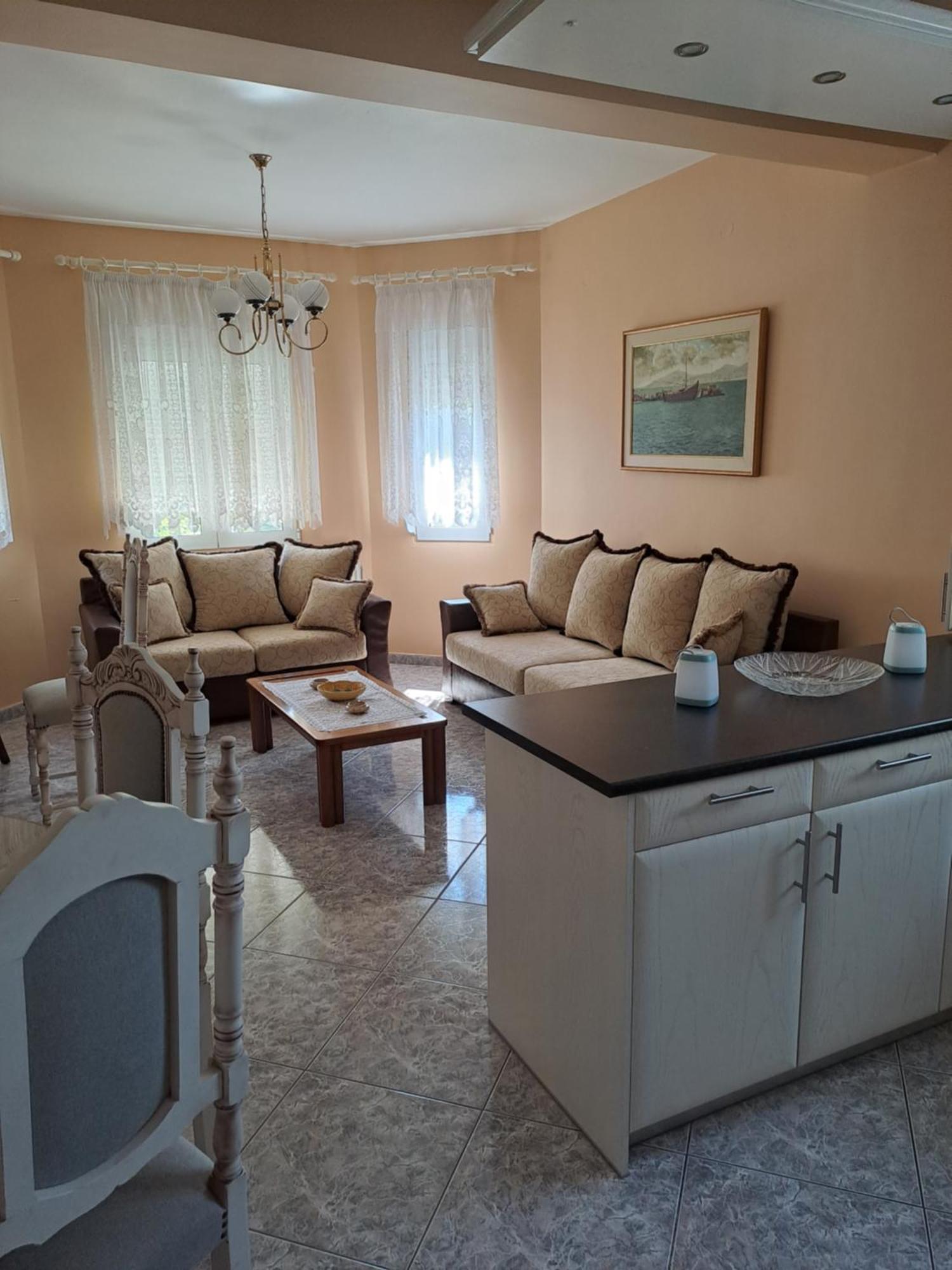 فيلا Myrsini' S House Néa Péramos المظهر الخارجي الصورة