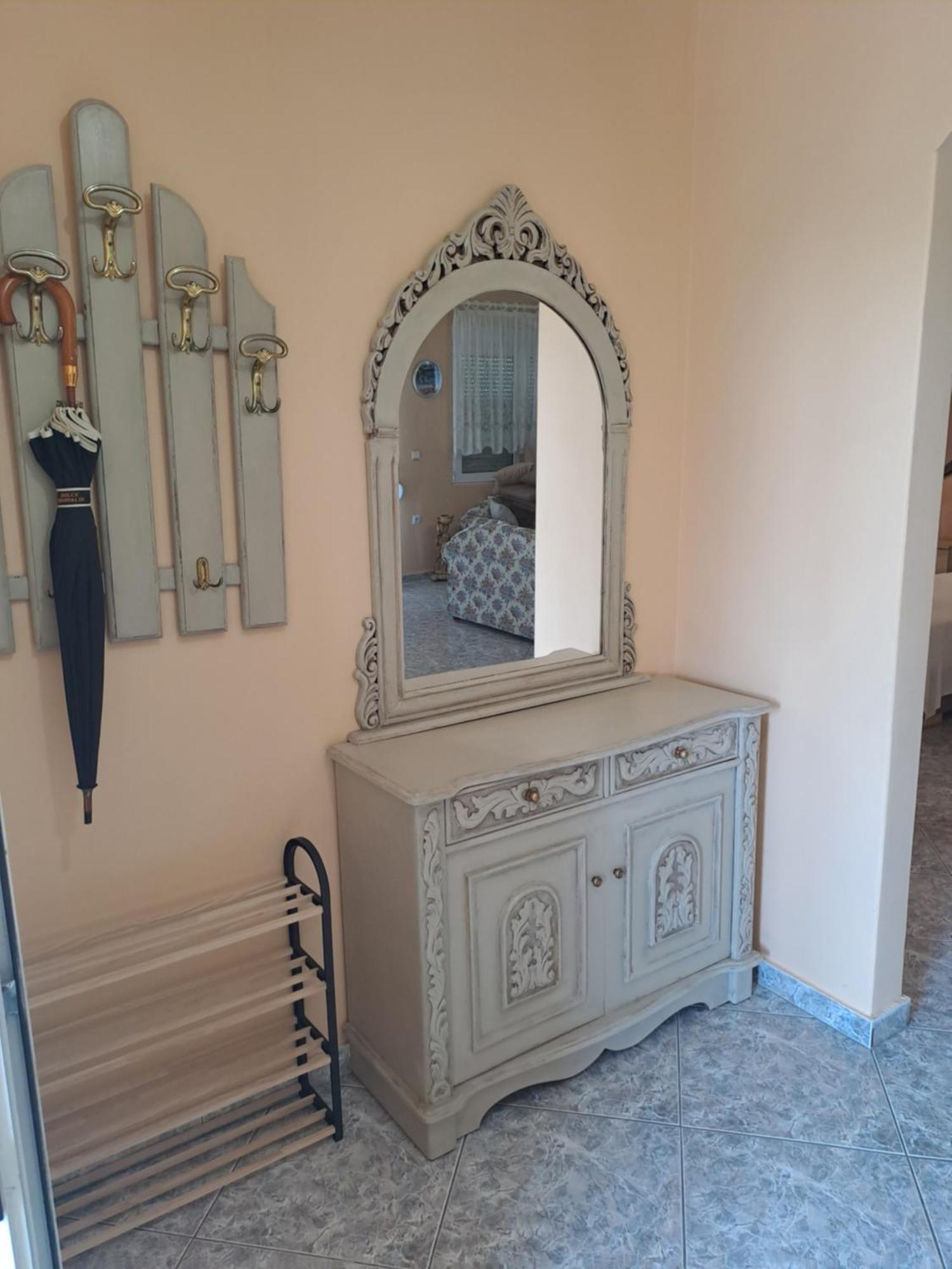 فيلا Myrsini' S House Néa Péramos المظهر الخارجي الصورة